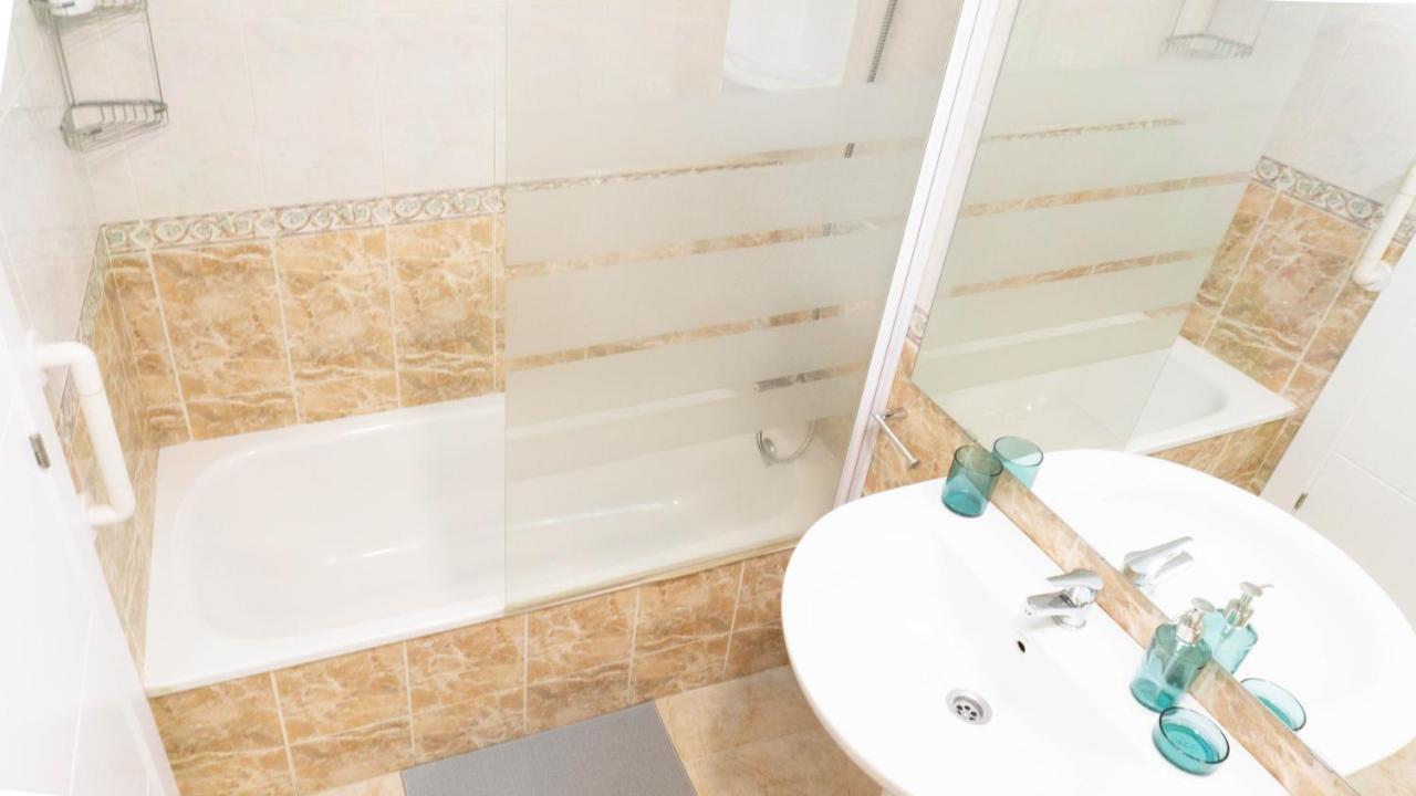 Carvajal Apartment Parking Malaga Benalmádena Eksteriør bilde
