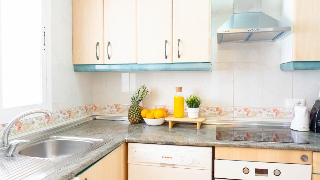 Carvajal Apartment Parking Malaga Benalmádena Eksteriør bilde